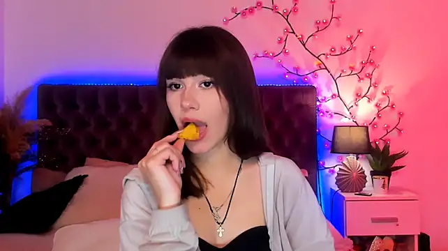 MilanaHotts - Make me squirt )