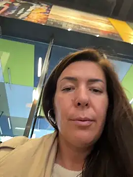 Eveangelll - Squirt in fitting room store