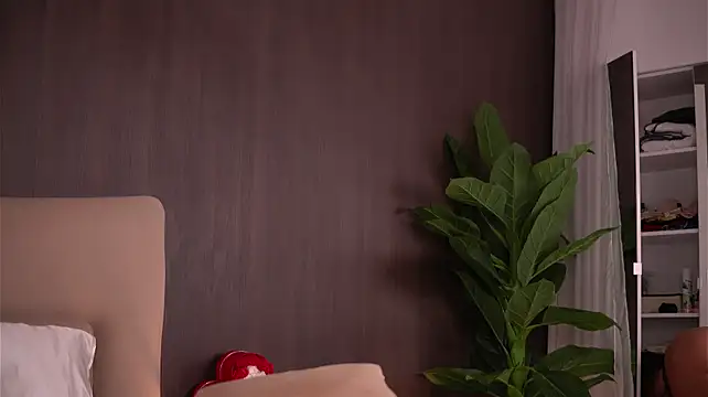ChloeDevine - The more you touch the more i DRIP