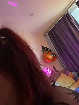 Lolaley2 - Masturbate pussy