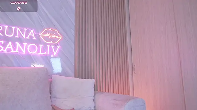 Brunasanoliv - spank assx3 controlx1min