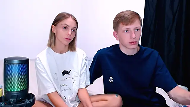 Juliaanddima - get naked