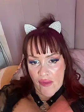 Lolaley2 - Masturbate pussy