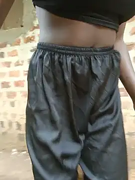 Pretty_Barbie0 - Open both pussy and ass in doggy