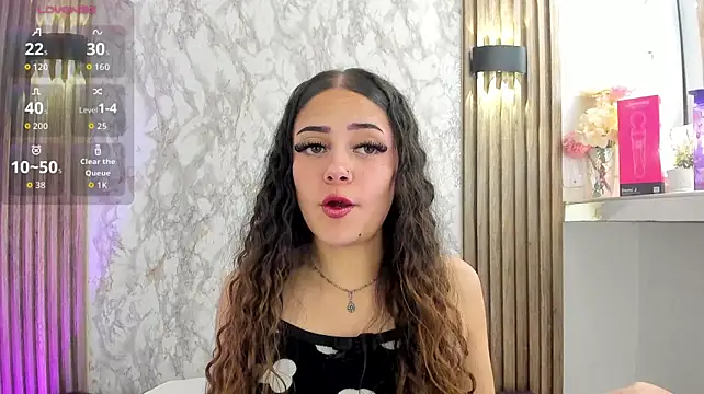 Lia_collins7 - show tits + control domi 2 min