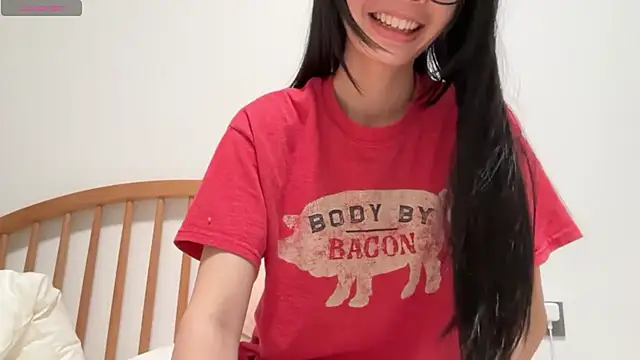 Nooneknowspoppy - rub tits