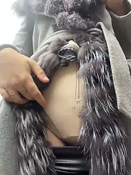 AdelRich - Show my pussy in shop