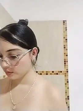 Valeria_allurin - GOTICS MILK BOOBS
