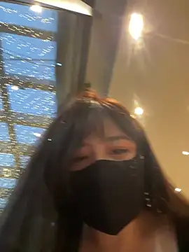 Xiao-mo520 - 美导老师下班兼职，咖啡厅偷玩小粉，刺激，敏感体质易失控，哥哥轻点，完成目标脱一件
