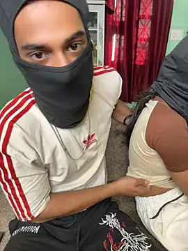 Ursamfuck - 4finger in her pussy👅