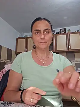 IsabelleCraft - Fingers în ass