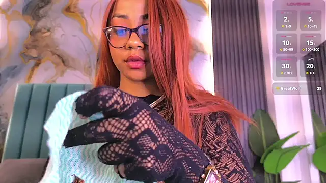 NinaCarter - SHAKE ASS