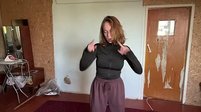 BrittanyLebowitz - kiss you