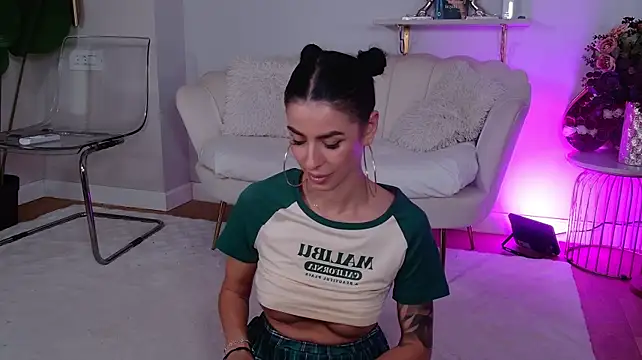 EvaAmantti - close up deepthroat