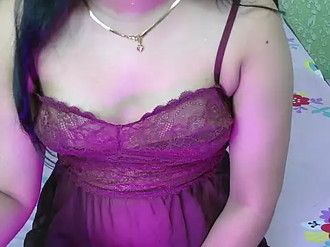 Hot-nayraa - Show ur ass hole 🕳️🕳️
