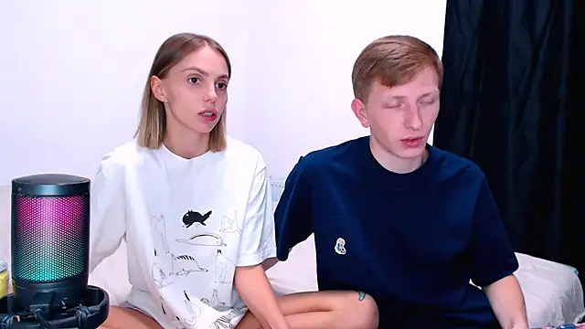Juliaanddima - get naked