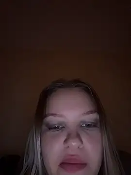 AshleyMur - naked show