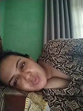 Nil-pore-06-L - Boobs Show😍