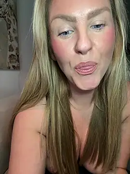 CharleighBaker - Play with the next random delivery man