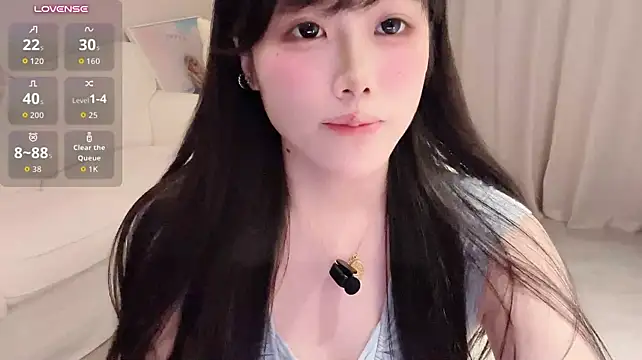 Uu_7 - 内裤拉到一边 高抬腿