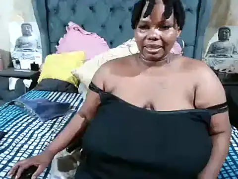 Candiyliciousxx - COME GET YOUR CANDY DADDY