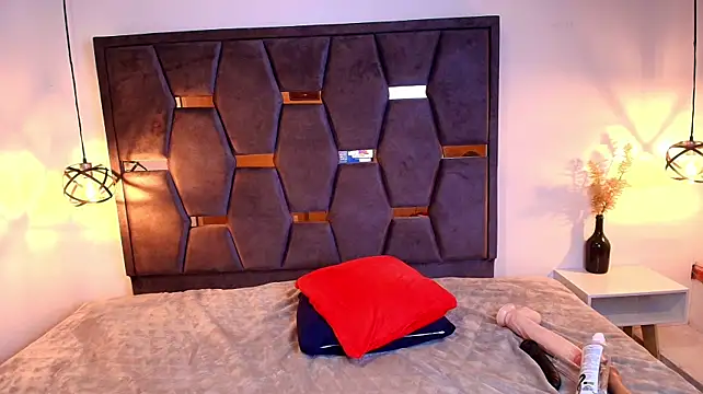 Sara_Naugty - GREAT SHOW ANAL WHIT BIG DILDO😈🔥