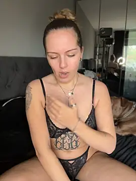 MaryPeach666 - Good Morning ☀️ + LT Pussy Pic
