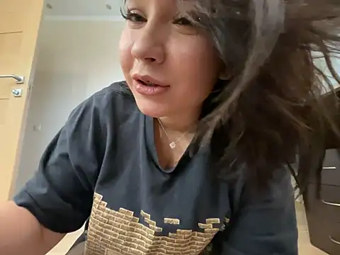 Viviaaan_n - blowjob 5min link