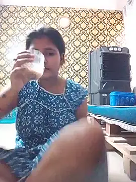 Hot_desi_bb2 - Full nude face pussy