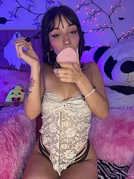 LindaWz_