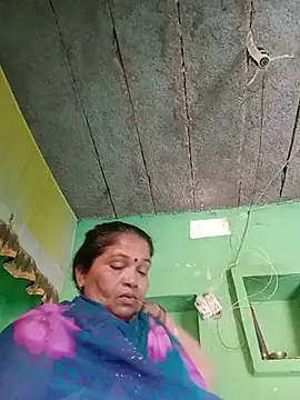 Manavi_x