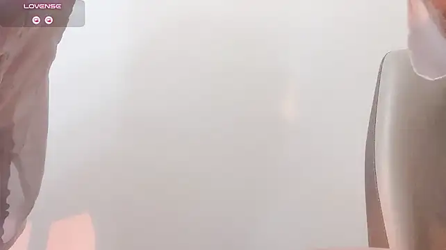 Coloily - 剧情 老师被学生传染骚病后受不了让学生舔逼一起抽查喷水学生喷的翻白眼