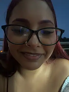 Cherry_rousse - plug anal