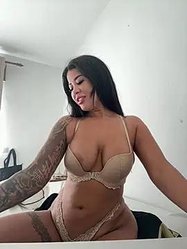 Almaunseen - Naked twerk 4 you:)