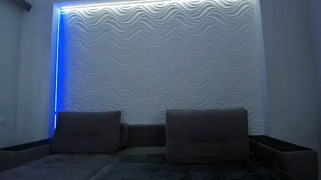 Calystria - Massage tits
