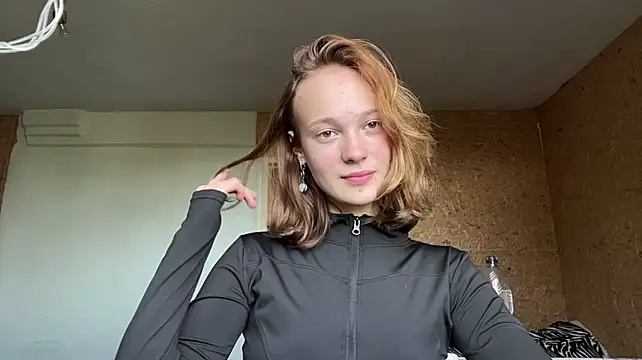 BrittanyLebowitz - kiss you