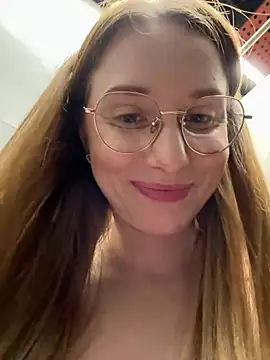 FReyja_44 - Dildo in pussy
