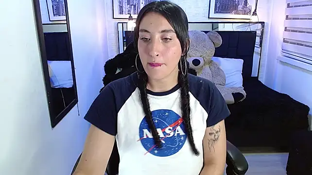Lizethblake_ - spank my butt 5 times😈