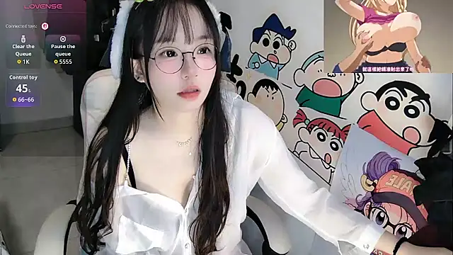 Angela-AMY - 气质美女三要素。胸小，话少，表情吊 脱光光