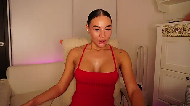Milkiss - Show tits
