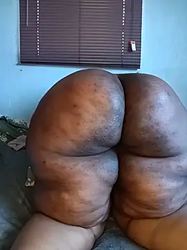 Sotho_ssbbw - Spread Ass and twerk for daddy