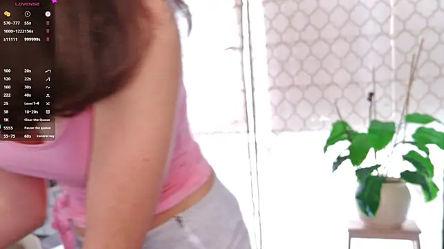 IndomitableMaid - slaps on my butt
