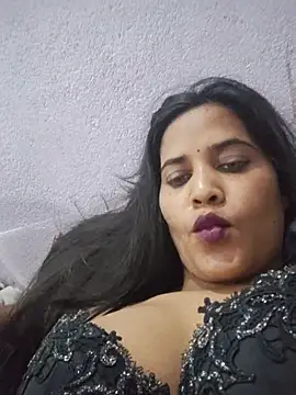 Cute_radhikaa - 200000