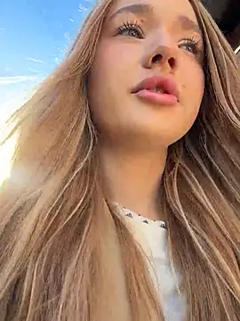 Milaa_sun - make my panties wet in TAXI🚕