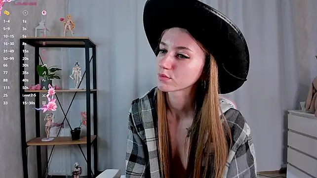 NellieEinspahr - Massage my breasts close to the camera