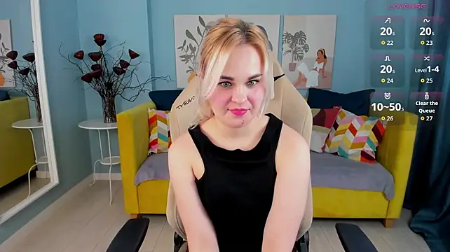 DaisySnow - flash panties