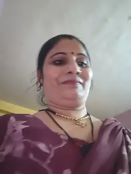 Karishma_bhabi02 - My modal saport please 💔💔💔💔💔