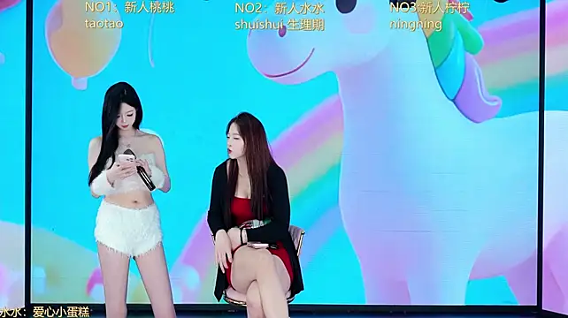 Luna-000 - 随机奖励一位妹妹爱心奶茶~~