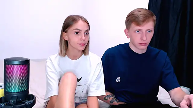 Juliaanddima - sh9w ass doggy naked