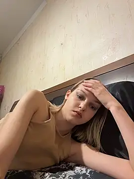 AshleyMur - naked show